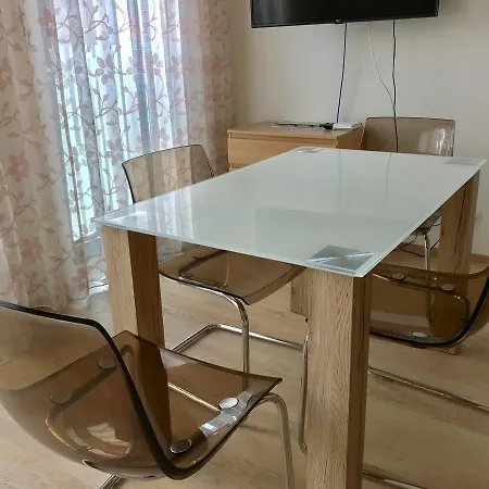 Apartman Enjoy In Garden *